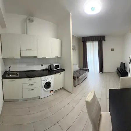 Ferton Apartment *